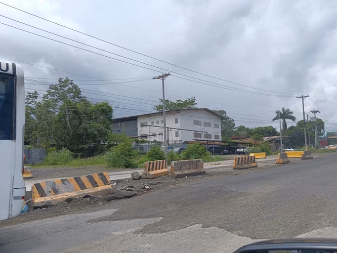 Terreno en Venta en la Vía Principal de Milla 13, Las Cumbres
