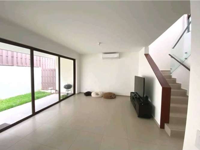 Se Vende Casa en Golf garden Panama 
Tipo C - Imagen 4