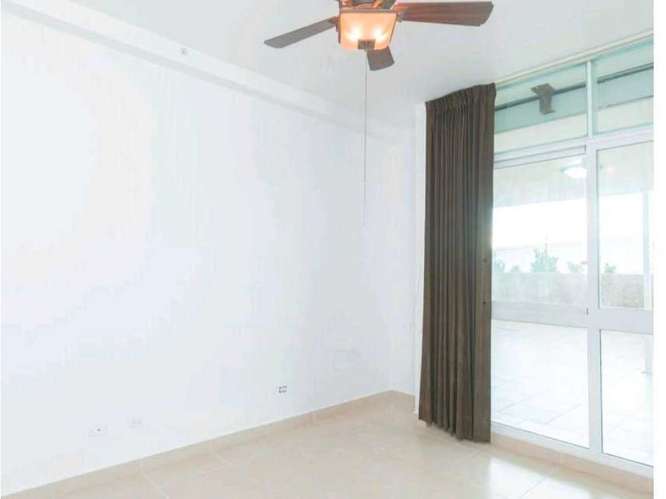 Se Vende apartamento en condado del Rey por debajo de Avalúo - Imagen 6