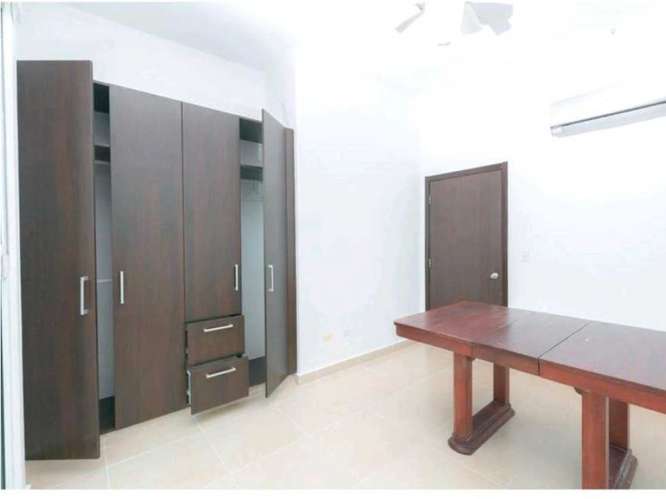 Se Vende apartamento en condado del Rey por debajo de Avalúo - Imagen 9