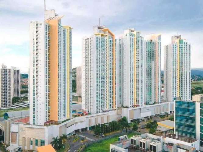 Se Vende apartamento en condado del Rey por debajo de Avalúo