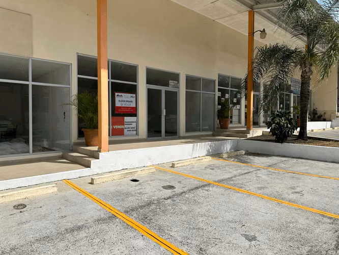 Local en Plaza Coronado en Venta - Imagen 2