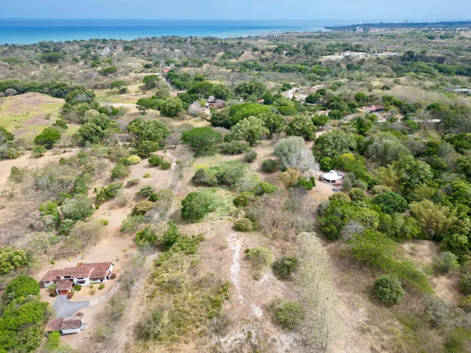 HACIENDA LAS LAGARTIJAS TERRENO - Imagen 3