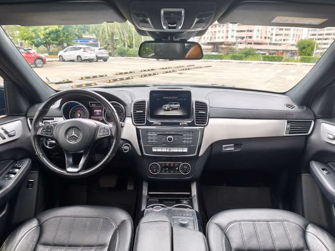 Mercedes Benz GLS 350 d
