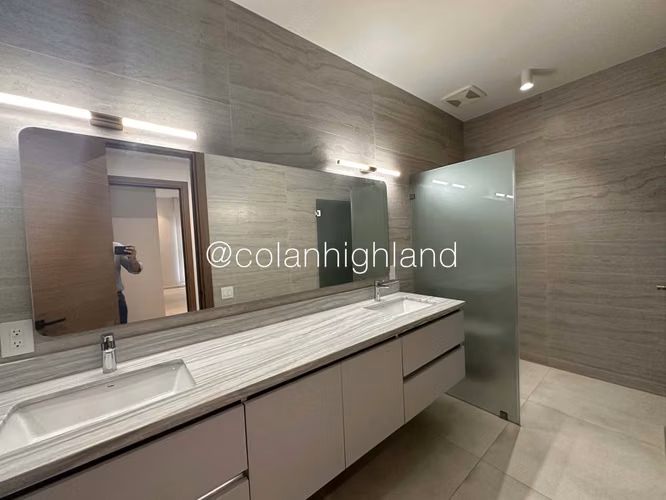 Venta Casa Unifamiliar de 688.38 m2 de Terreno en The Woods, Santa Maria