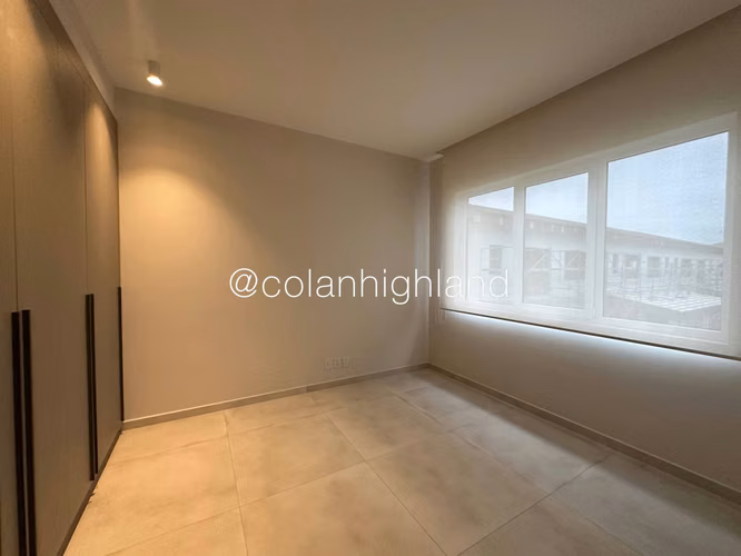 Venta Casa Unifamiliar de 688.38 m2 de Terreno en The Woods, Santa Maria