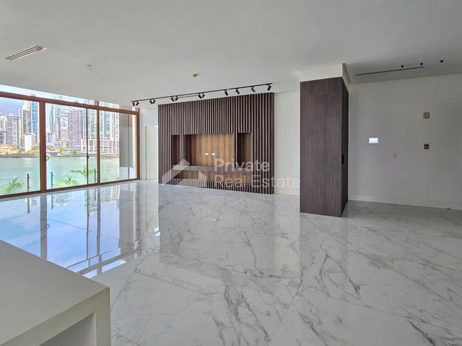 VENTA DE APARTAMENTO EN OCEAN REEF PH 65
