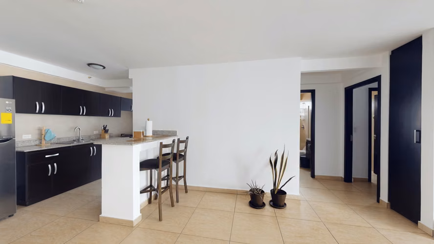 Venta de apartamento cerca de todo con 2 estacionamientos y 1 depósito en Vista Park Torre 100 - Imagen 7