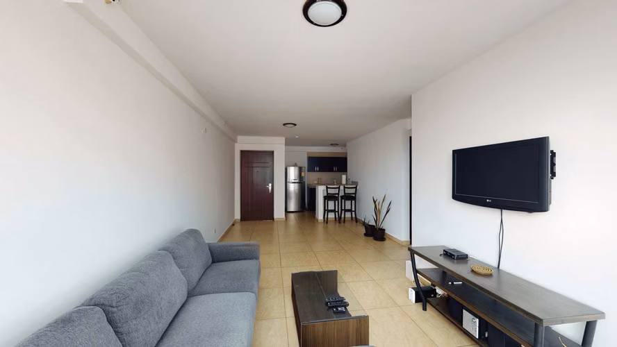 Venta de apartamento cerca de todo con 2 estacionamientos y 1 depósito en Vista Park Torre 100 - Imagen 2