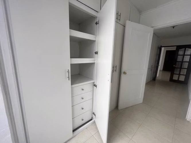 Apartamento en Venta – Coco Palace, Coco del Mar