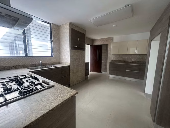 Apartamento en Venta – Coco Palace, Coco del Mar