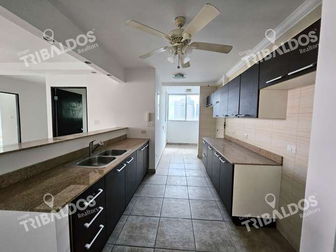VENTA DE APARTAMENTO EN PH PACIFIC SEA - Imagen 2