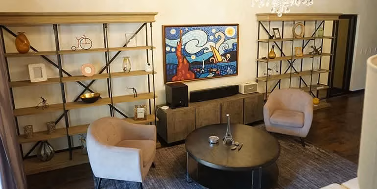SE VENDE CASA EN EMBASSY CLUB - Imagen 4