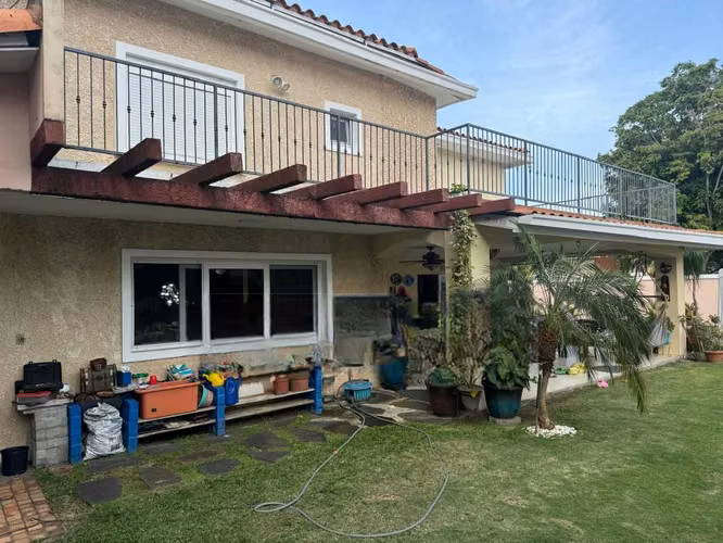 Venta de Casa en Condado del Rey, Colonia Fuente del Fresno, 1,140m2 de Terreno - Imagen 15