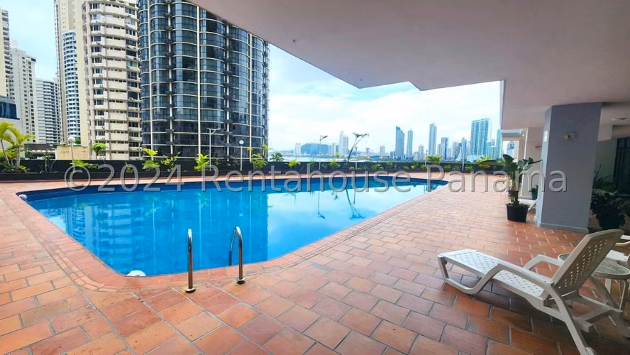 Venta de Apartamento de 94 m2 en PH Posada del Rey, Paitilla 25-6735GG