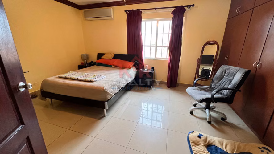 CASA EN VENTA EN BOSQUE DE LOS CIBELES ALTOS DE PANAMÁ