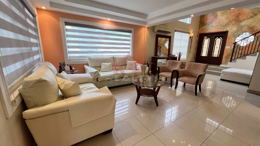 CASA EN VENTA EN BOSQUE DE LOS CIBELES ALTOS DE PANAMÁ