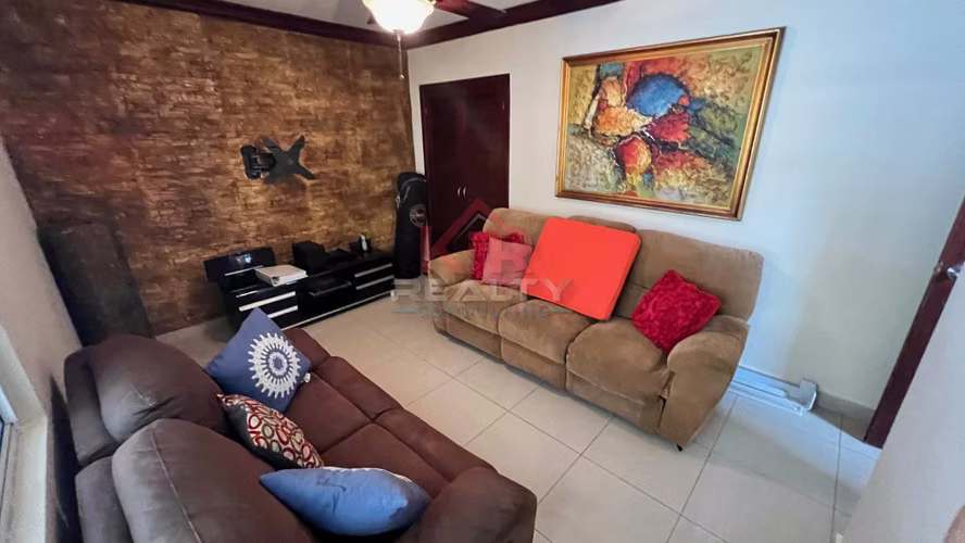 CASA EN VENTA EN BOSQUE DE LOS CIBELES ALTOS DE PANAMÁ