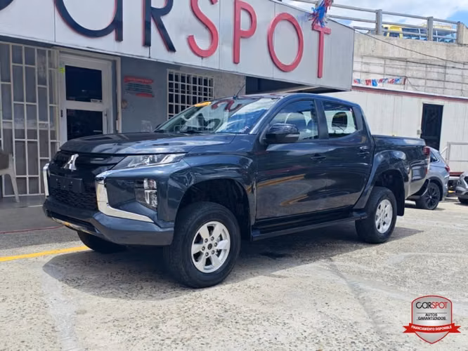 Mitsubishi L200 Sportero 2024 FINANCIABLE!
