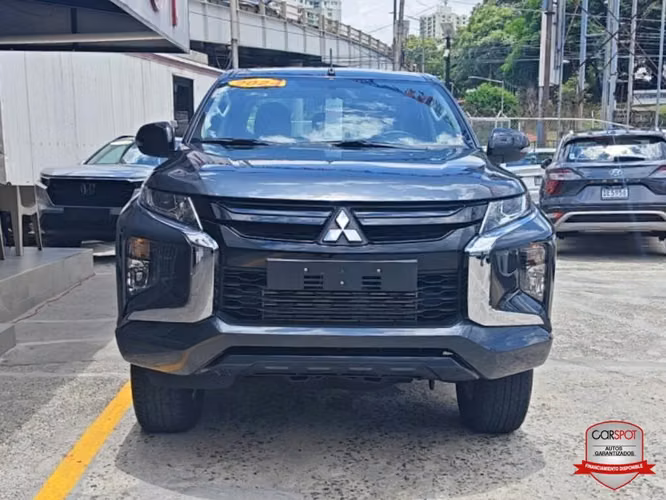 Mitsubishi L200 Sportero 2024 FINANCIABLE! - Imagen 3