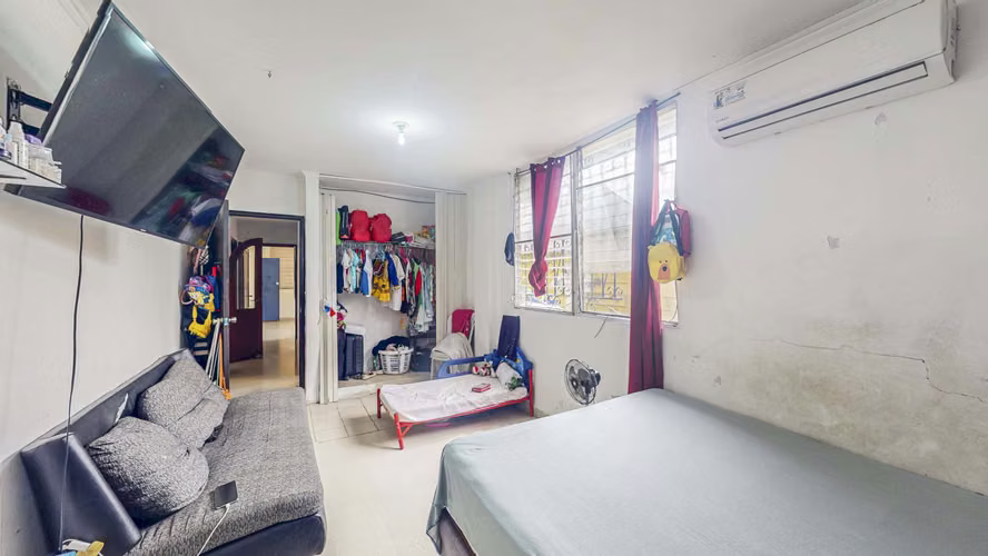 Venta de amplio apartamento en San Ramon – Parque Lefevre