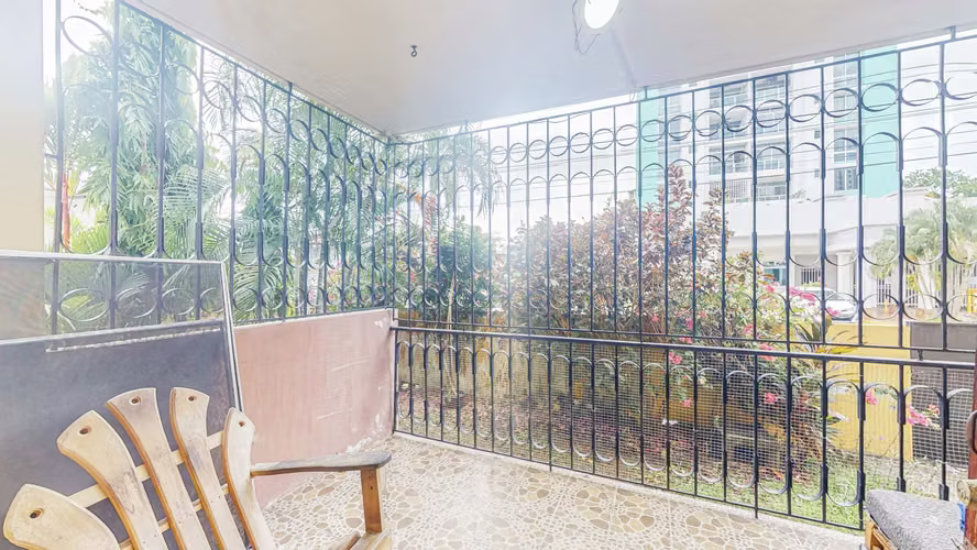 Venta de amplio apartamento en San Ramon – Parque Lefevre