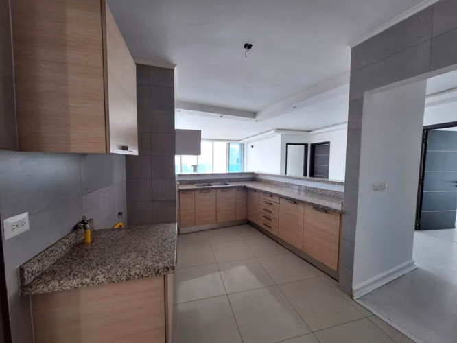 Se vende en San Francisco hermoso apartamento
