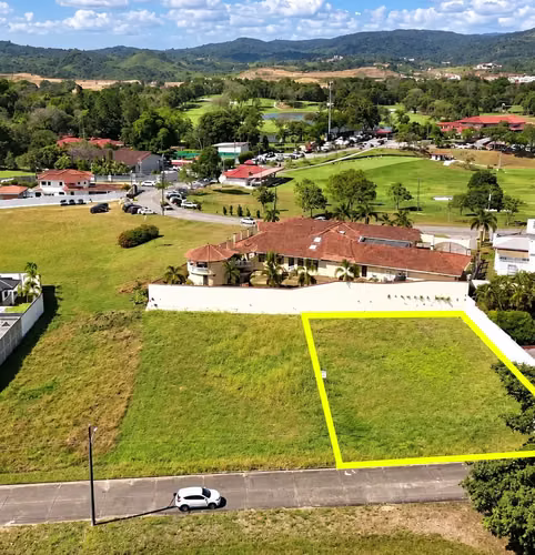 Venta de Terreno en Cerro Viento, Club de Golf de Panamá, 883 m²