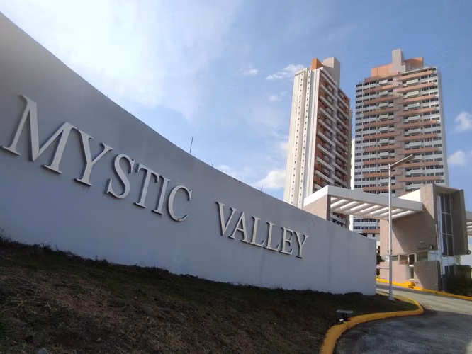 Venta de Apartamentos en Mystic Village en El Crisol