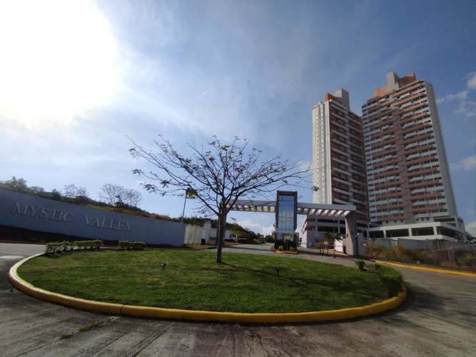Venta de Apartamentos en Mystic Village en El Crisol