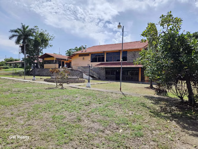 Venta de terreno - Anton - Santa Clara - Rio Hato