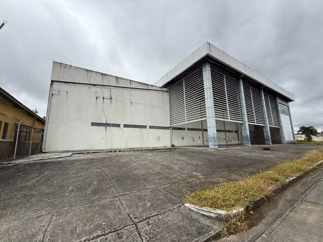 Venta de Bodega en Tocumen, 5041m2