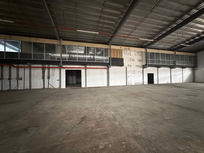 Venta de Bodega en Tocumen, 5041m2