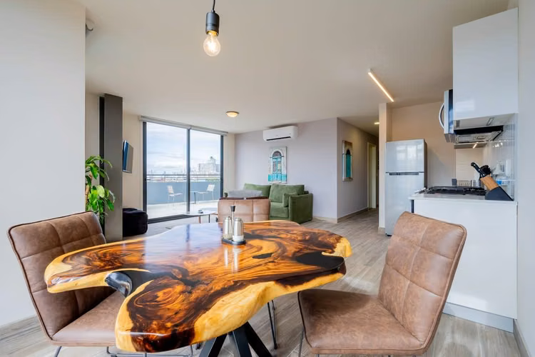 Invierte en Casco View Life — Apartamentos desde $185,000 en el Corazón de Santa Ana