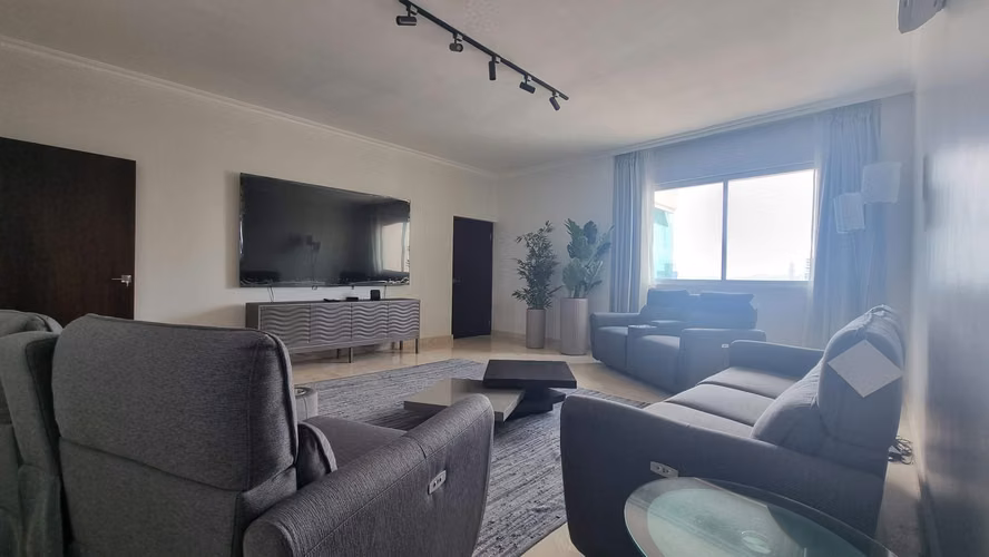 Vendo Penthouse en Avenida Balboa - Imagen 8