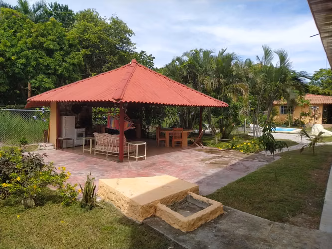 Exclusivo En Coronado: Dos Casas, Un Paraíso Privado