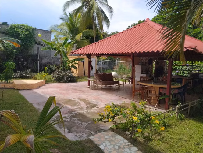 Exclusivo En Coronado: Dos Casas, Un Paraíso Privado