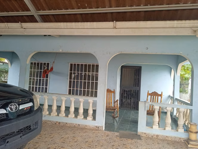 VENTA DE CASA EN ALTOS DE SAN FRANCISCO EN LA CHORRERA - Imagen 6