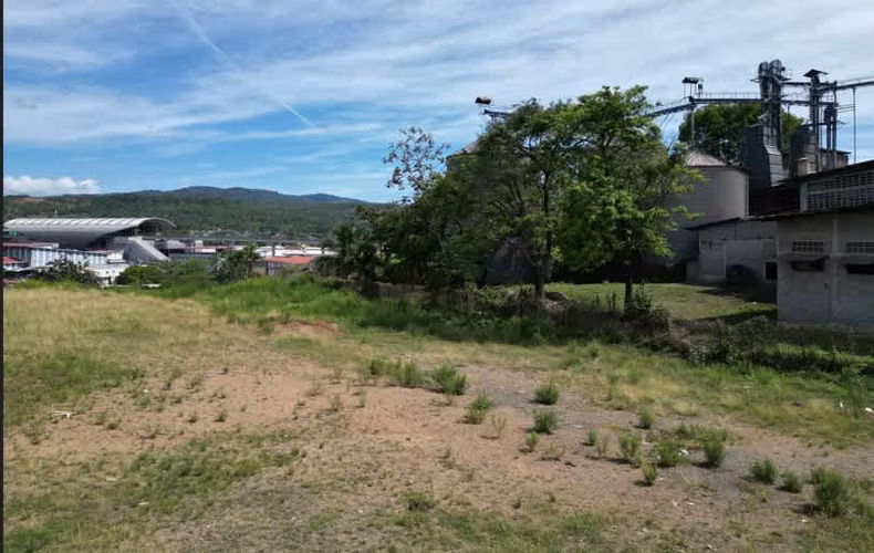 Venta de Terreno en Tocumen, 40,000m2