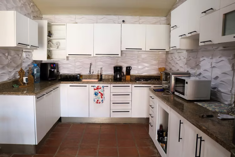 Casa de playa en Venta en Coronado con Potencial de Alquiler