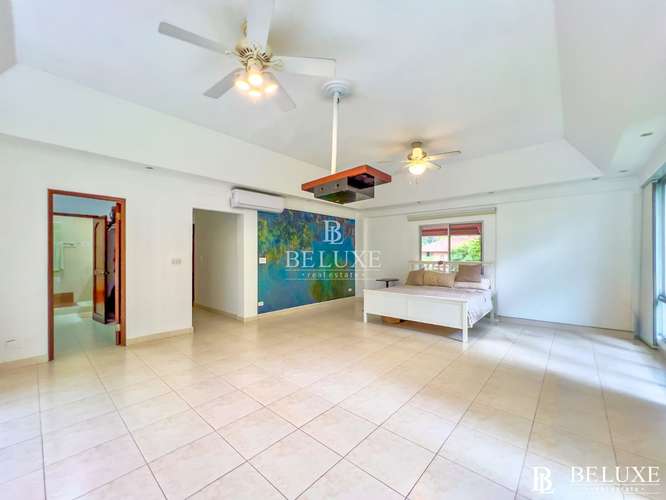 VENTA DE CASA DUPLEX LINEA BLANCA EN ALBROOK (4)