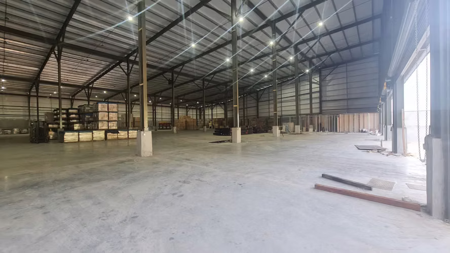 Se alquilan bodegas en Las Mañanitas, desde 901 mt2