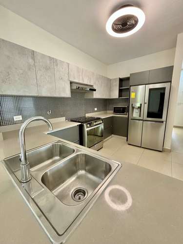 Venta /Alquiler Casa River Valley Panamá Pacífico - Incluye Paneles solares