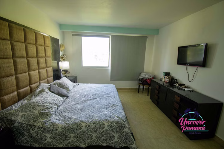Nikky Beach Playa Blanca – Impresionante apartamento frente al mar en venta