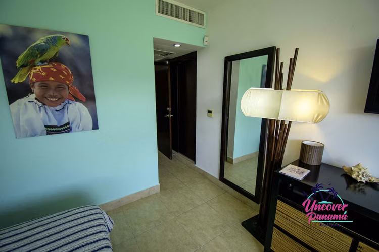 Nikky Beach Playa Blanca – Impresionante apartamento frente al mar en venta