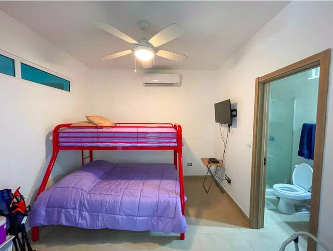 Se vende apartamento en Santa Clara Residences frente al mar
