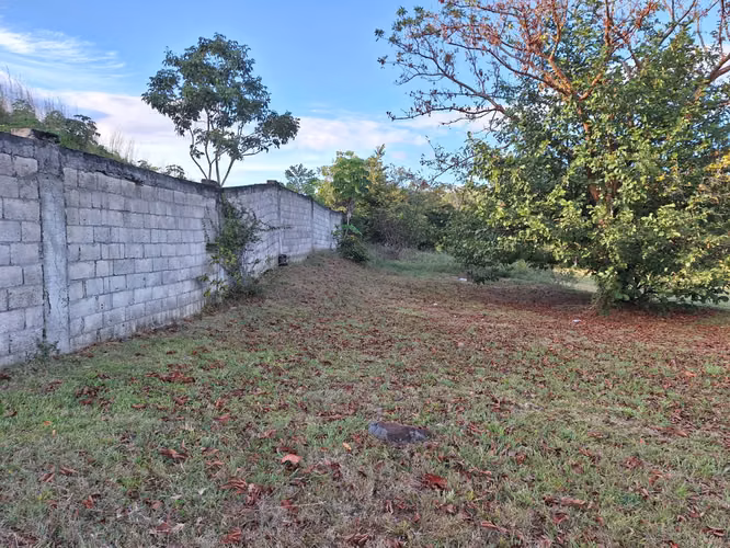 SE VENDE TERRENO EN CORONADO
