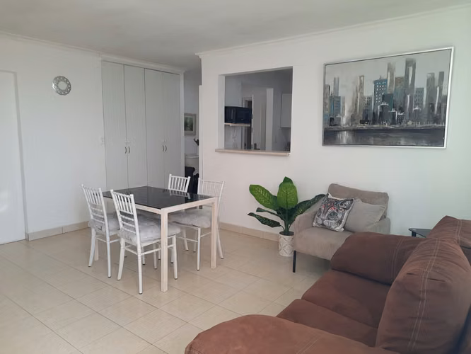 PARA MUJER SOLA ALQUILO HABITACION  NO SE ACEPTAN MASCOTAS
