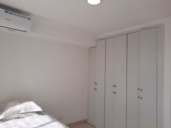 PARA MUJER SOLA ALQUILO HABITACION  NO SE ACEPTAN MASCOTAS