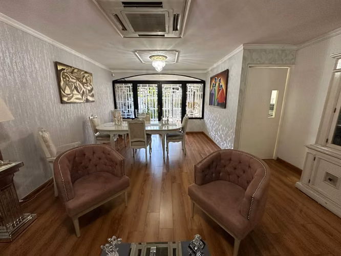 SE VENDE CASA EN URBANIZACION EL BOSQUE